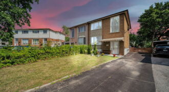 7464 Homeside Gdns, Mississauga, Ontario, L4T 2A7