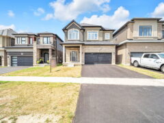 8 Stauffer Road, Brantford, ON N3V 0B1