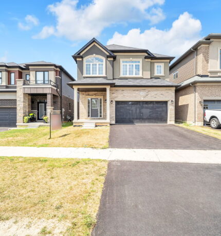 8 Stauffer Road, Brantford, ON N3V 0B1