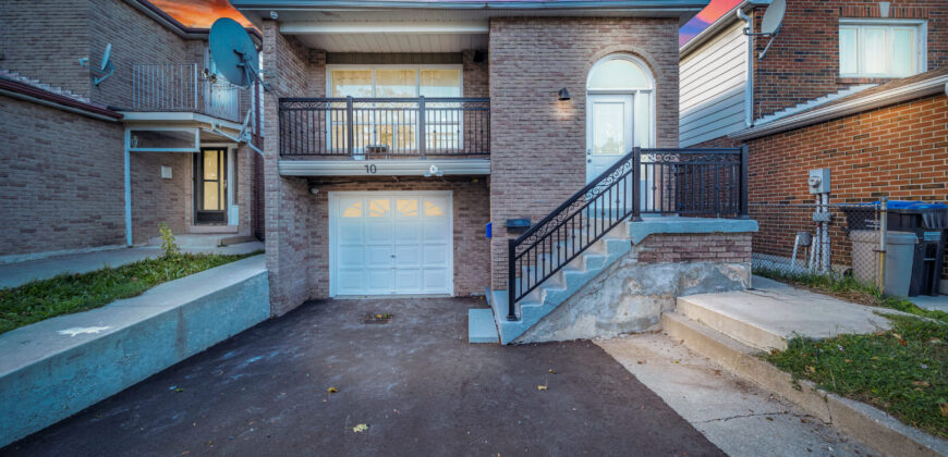 10 Pickard Ln, Brampton, On, L6Y 2M5